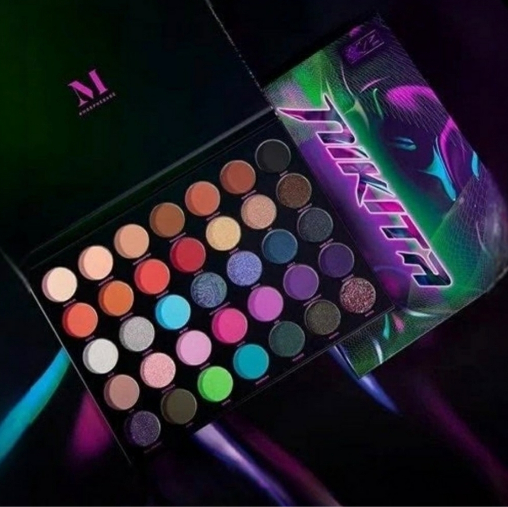 Morphe X Nikita eyeshadow pallet